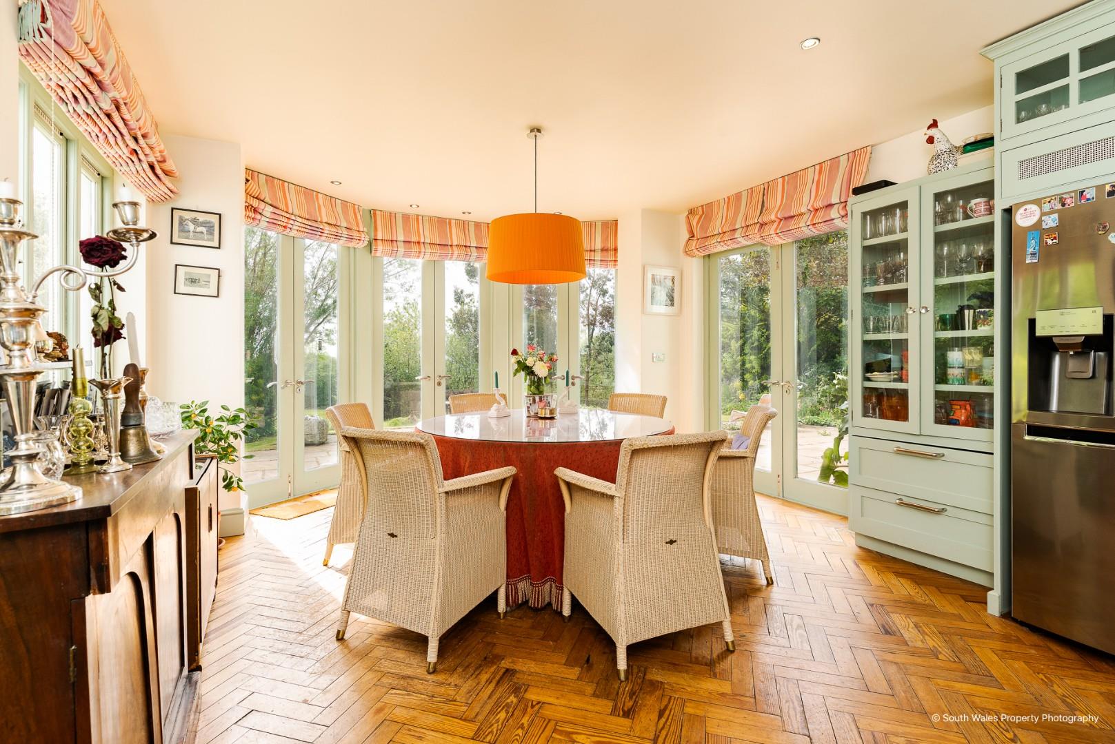 Primrose Hill, Cowbridge, Vale of Glamorgan, CF71 7DU